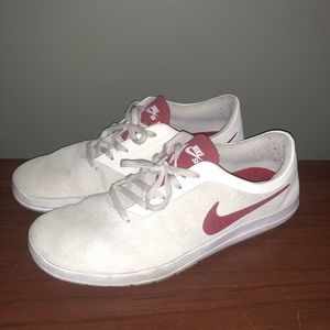 Nike Free SB Men’s 10 Sneakers